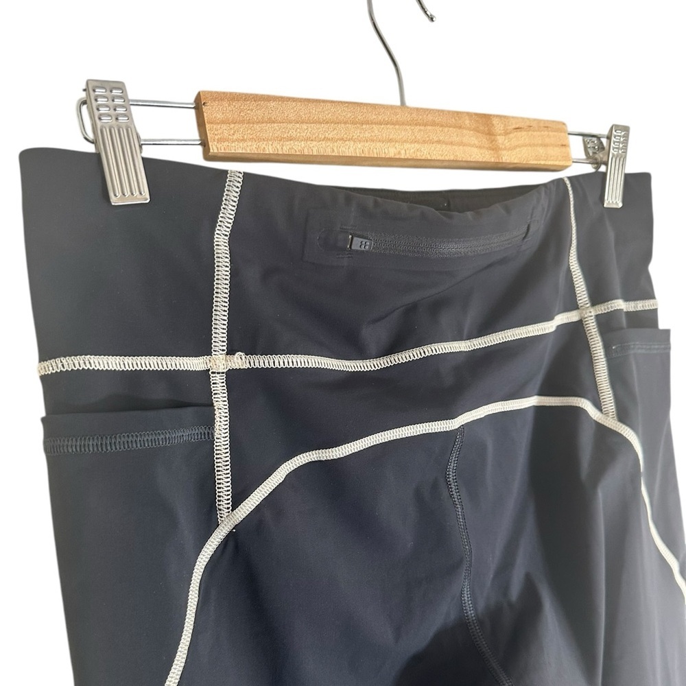 Sweaty Betty | Zero Gravity | 7/8 Length Legging | Black | Size XL - Picture 6 of 7